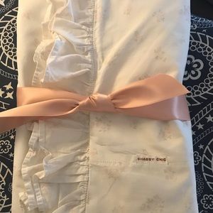 Shabby chic king size pillow case with ruffle
